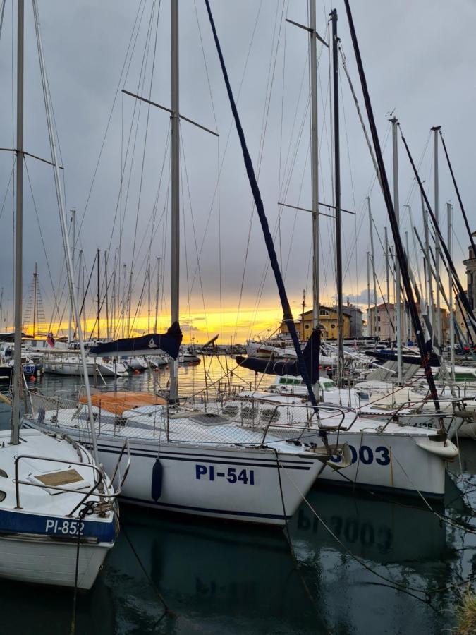 Apartmaji Mila Piran Apartment Bagian luar foto