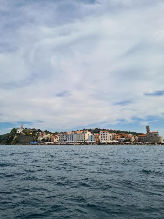 Apartmaji Mila Piran Apartment Bagian luar foto